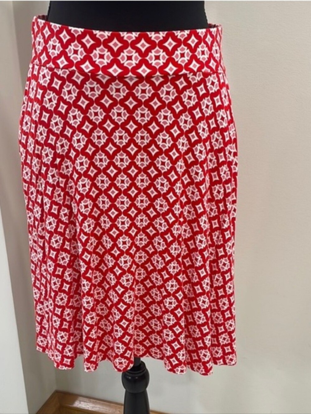 Boden Red and White Geometric Circle Skirt